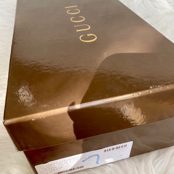 GUCCI WOMANS PENNY KEEPER LOAFERS SZ 7 - Picture 6 of 8